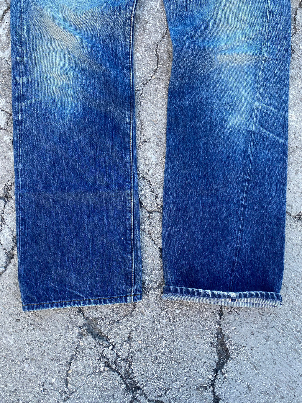 2000'S LEVI'S 501 SELVEDGE XX (W32)