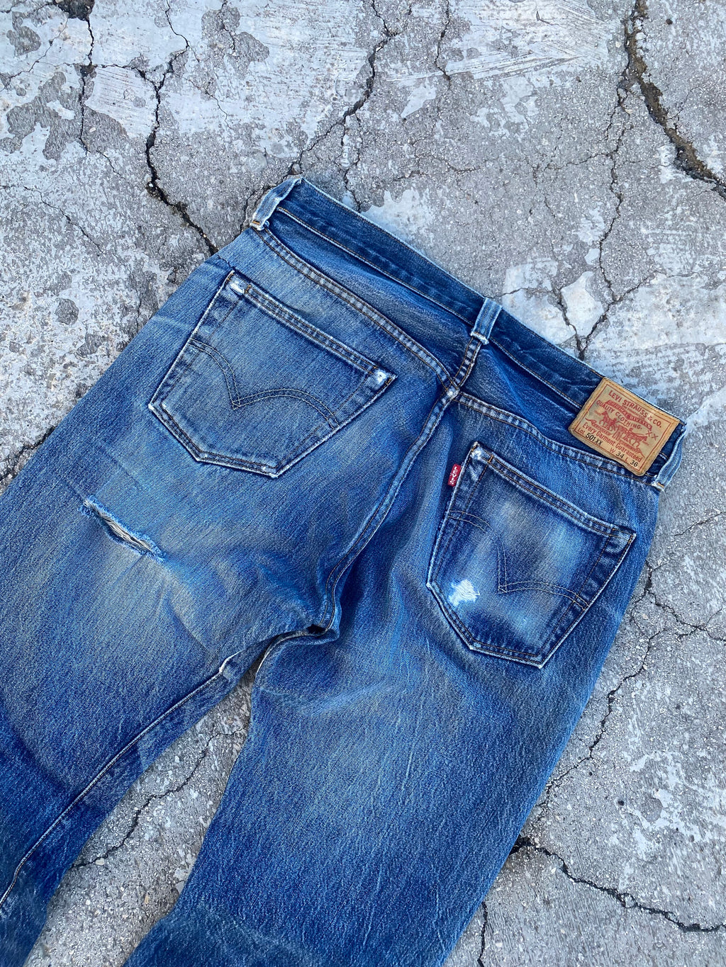 2000'S LEVI'S 501 SELVEDGE XX (W32)