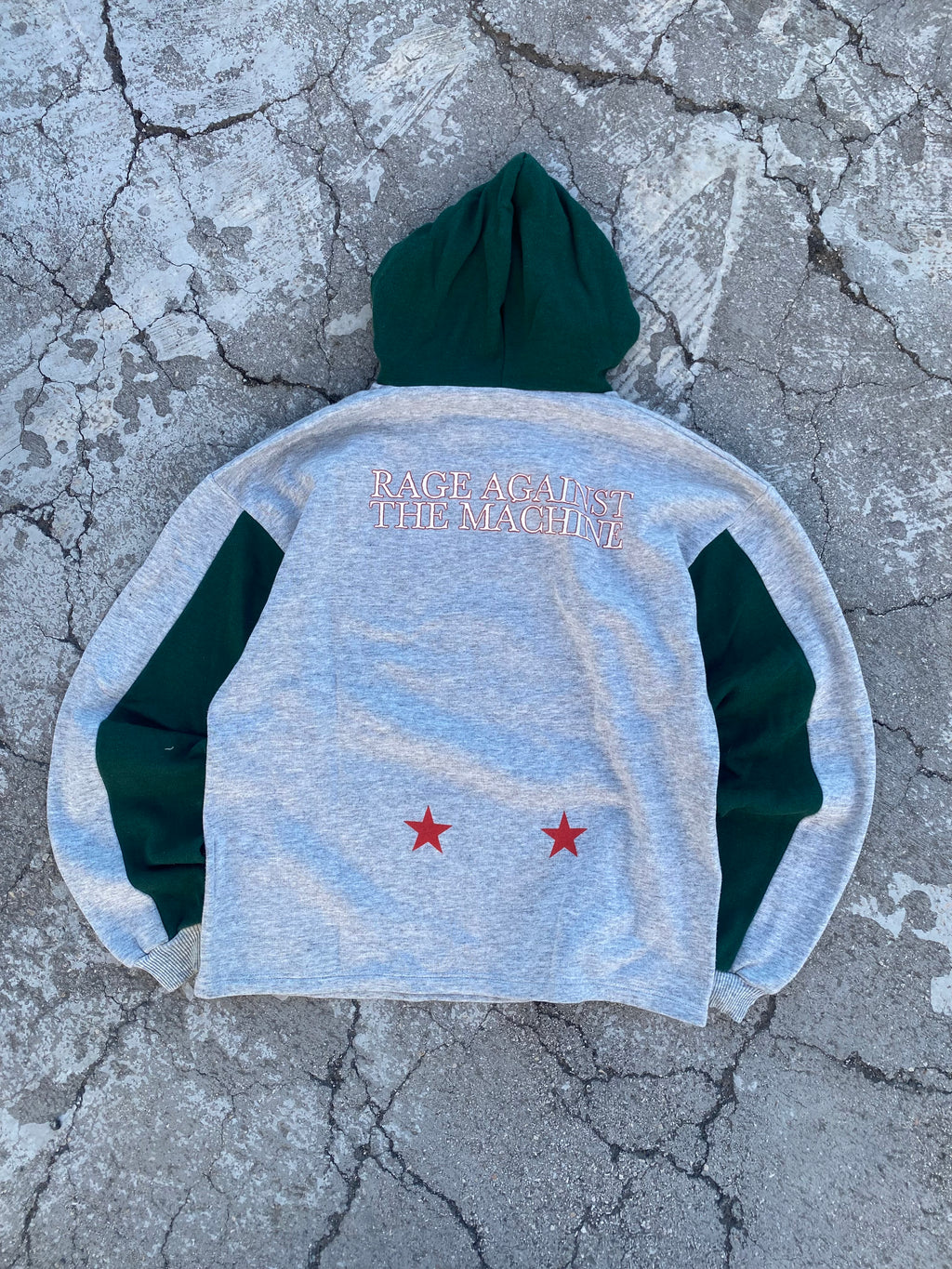 1990'S RAGE AGAINST THE MACHINE MERCH HOODIE (L)