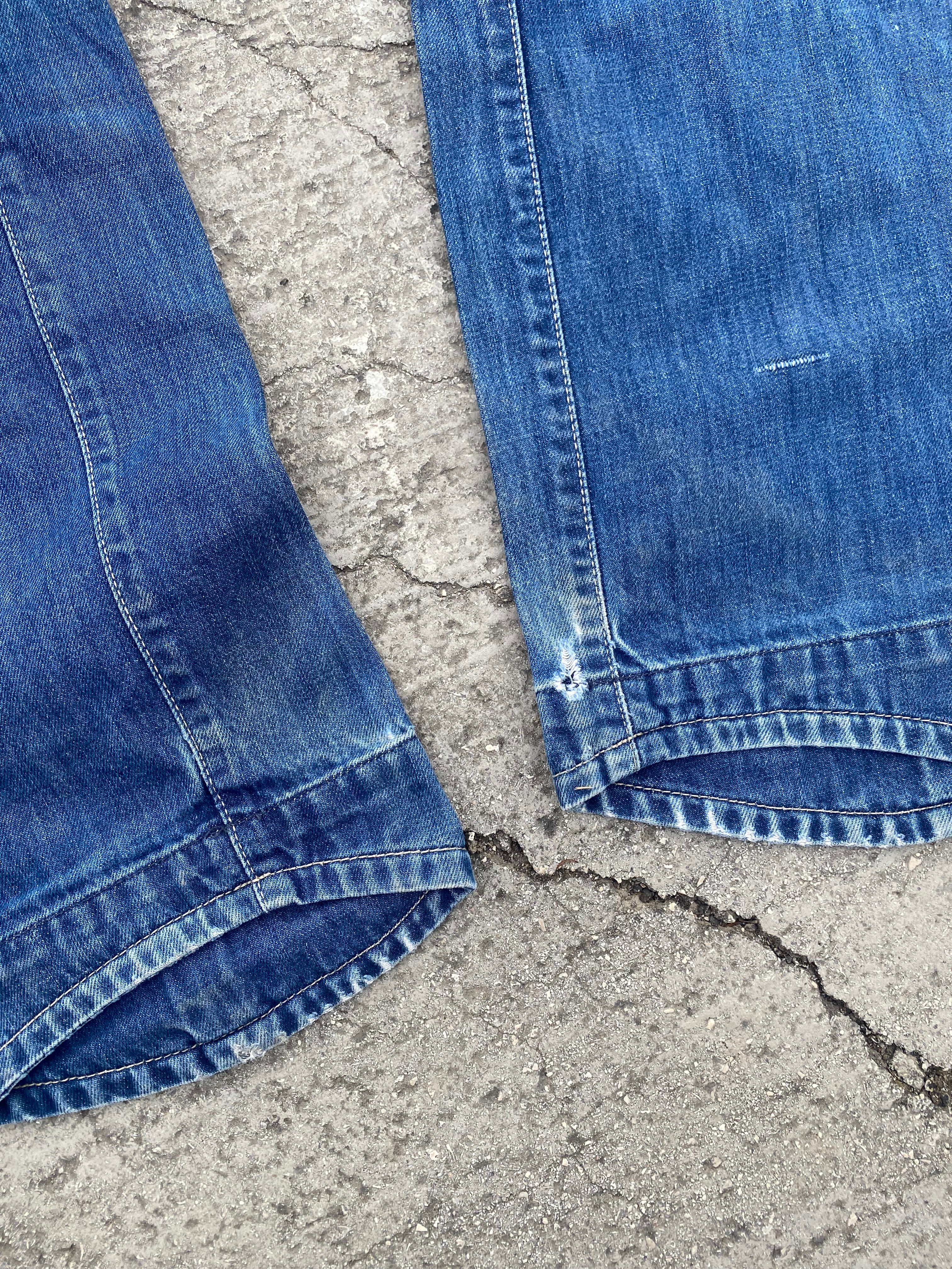 2000'S LEVI'S ENGINEERED "TWISTED LEG" WASHED BLUE (W30)