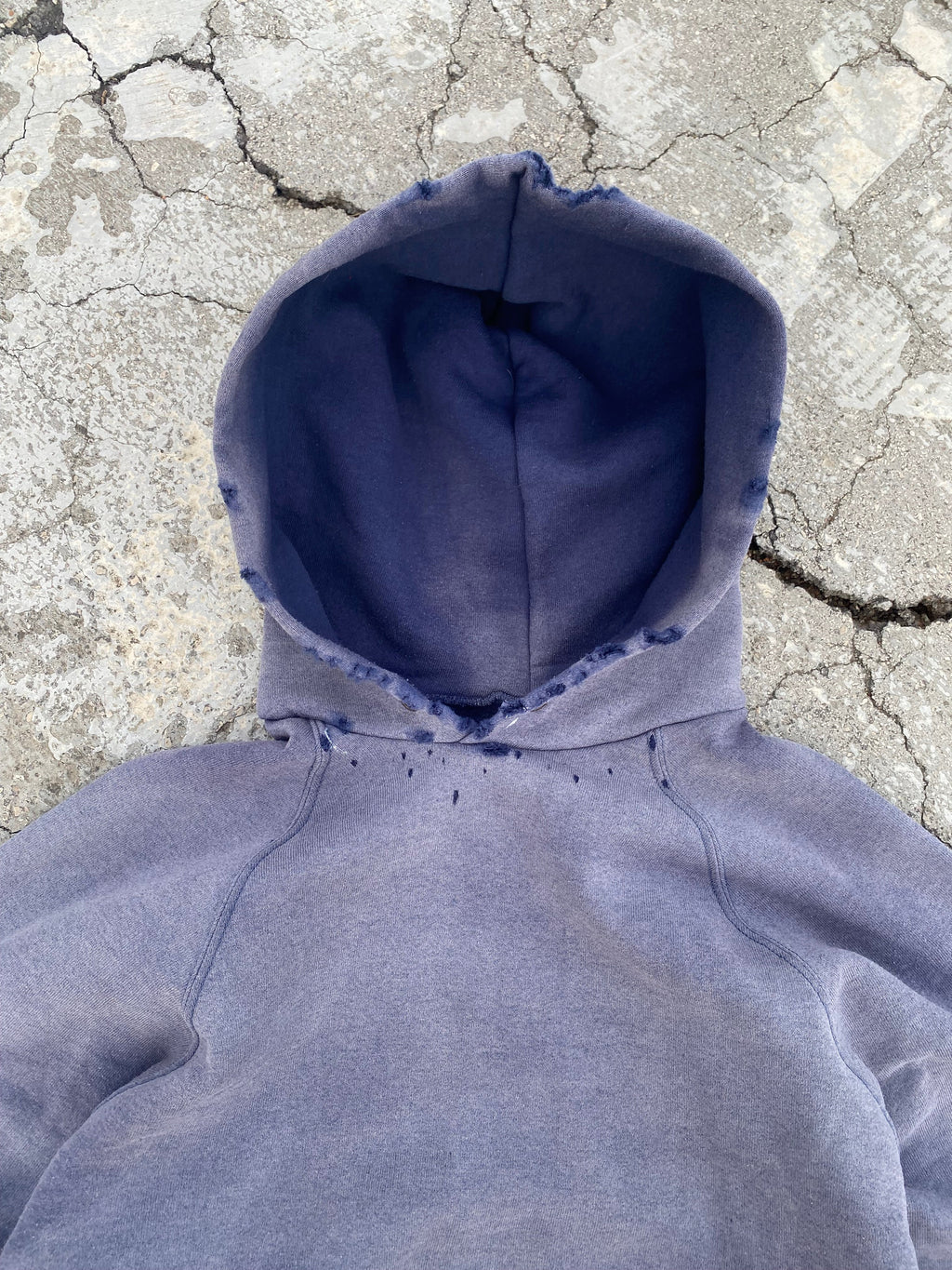 1990'S SUN FADE BLANK RAGLAN HOODIE (XL)